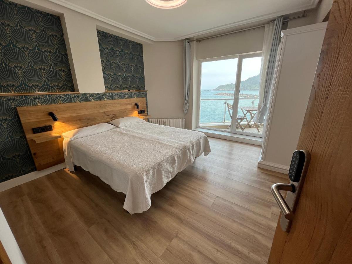 Pension Itxasoa San Sebastián Esterno foto
